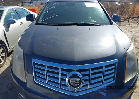 2013 Cadillac Srx Performance Collection z USA, uszkodzony, nr VIN 3GYFNDE32DS604471